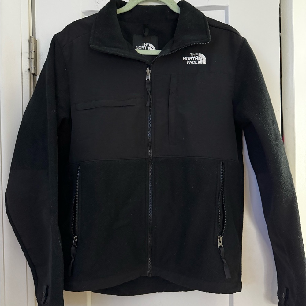 The North Face Men's Black Denali Jacket